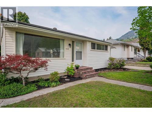 703 Hermia Crescent, Trail, BC - Outdoor