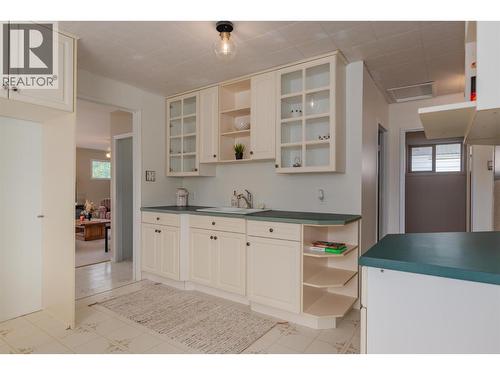 703 Hermia Crescent, Trail, BC - Indoor