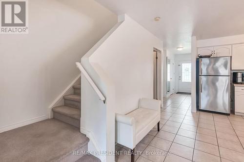 31 Chester Drive N, Cambridge, ON - Indoor Photo Showing Other Room