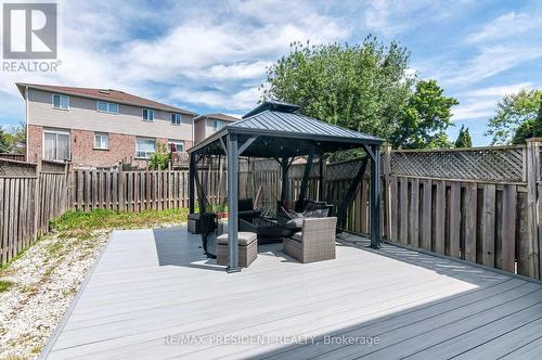 31 Chester Drive N, Cambridge, ON - Outdoor With Deck Patio Veranda