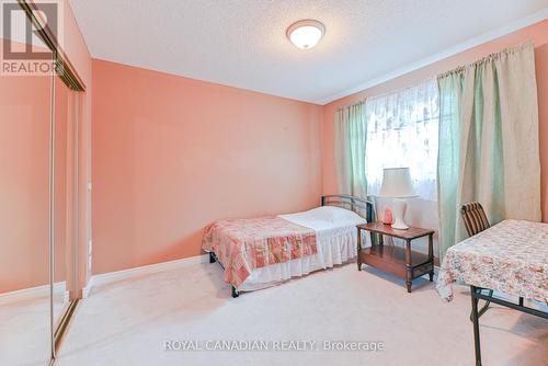 53 - 311 Highway 8, Hamilton, ON - Indoor Photo Showing Bedroom