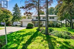 4 CONNELL PLACE  Prescott, ON K0E 1T0