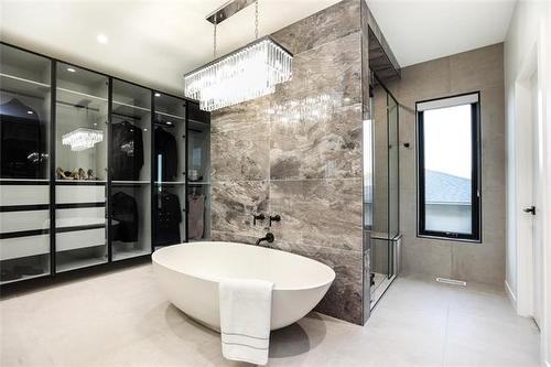 14 Ike Kraut Pl, Winnipeg, MB 