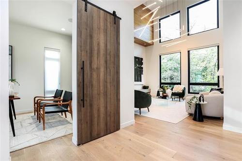 14 Ike Kraut Pl, Winnipeg, MB 