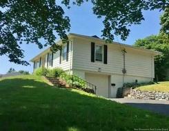 400 Clearview ROW  Saint John, NB E2M 3Z1