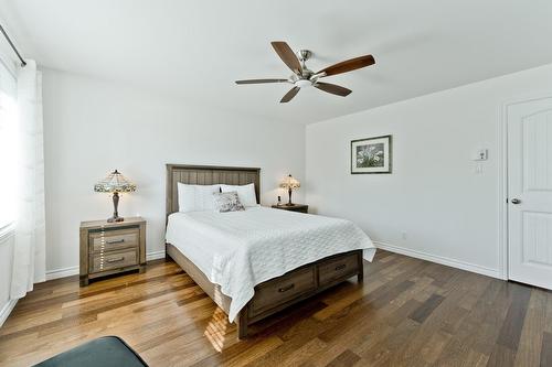 Chambre à coucher - 1529 Rue Des Horizons, Magog, QC - Indoor Photo Showing Bedroom