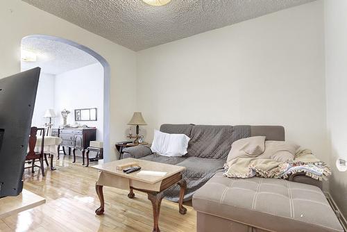 Salon - 795  - 801 Rue Godin, Montréal (Verdun/Île-Des-Soeurs), QC - Indoor