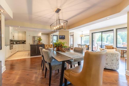 Salle à manger - 2890Z Ch. Ste-Angélique, Saint-Lazare, QC - Indoor Photo Showing Dining Room