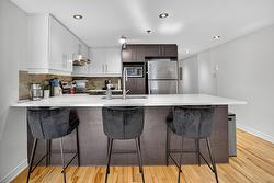 108-6600 Boul. Henri-Bourassa O.  Montréal (Saint-Laurent), QC H4R 0G4