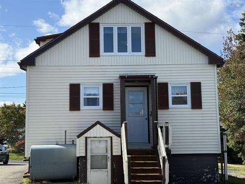 690 St. Joseph Street, New Waterford, NS 