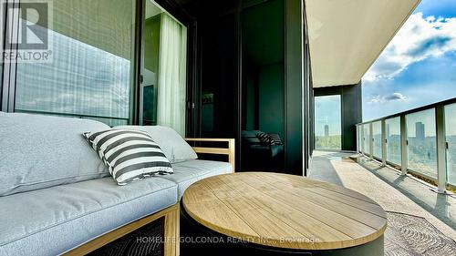 733 - 20 O'Neill Road, Toronto, ON - Outdoor With Exterior