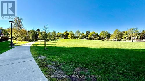 733 - 20 O'Neill Road, Toronto, ON - Outdoor