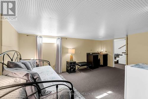 543 Fifth Street E, Cornwall, ON - Indoor Photo Showing Bedroom