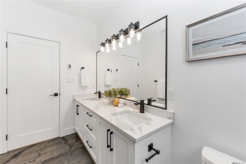 3211 Woodrush Dr, Duncan, BC 