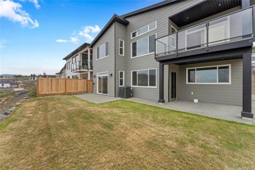 3211 Woodrush Dr, Duncan, BC 