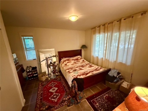 2623 Yardarm Rd, Pender Island, BC 