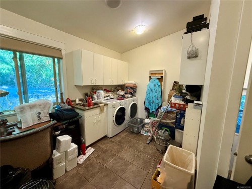 2623 Yardarm Rd, Pender Island, BC 