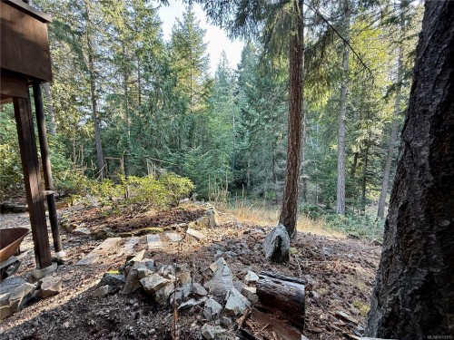 2623 Yardarm Rd, Pender Island, BC 