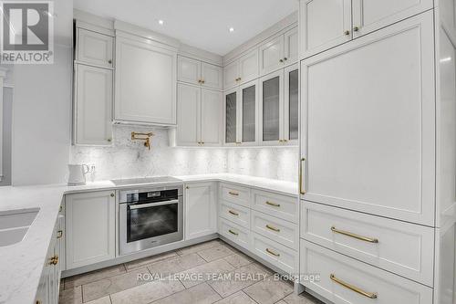 7 Second Avenue, Ottawa, ON - Indoor Photo Showing Kitchen With Upgraded Kitchen