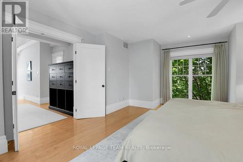 7 Second Avenue, Ottawa, ON - Indoor Photo Showing Bedroom