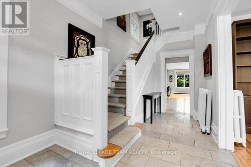 7 Second Avenue, Ottawa, ON - Indoor Photo Showing Other Room