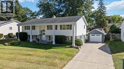 677 STONECREST AVENUE  Sarnia, ON N7V 2K3