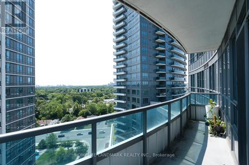 1201 - 7171 Yonge Street, Markham, ON - Outdoor With Balcony