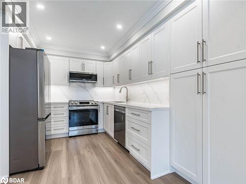 455 Apache Court Unit# 62, Mississauga, ON - Indoor Photo Showing Kitchen With Stainless Steel Kitchen With Upgraded Kitchen