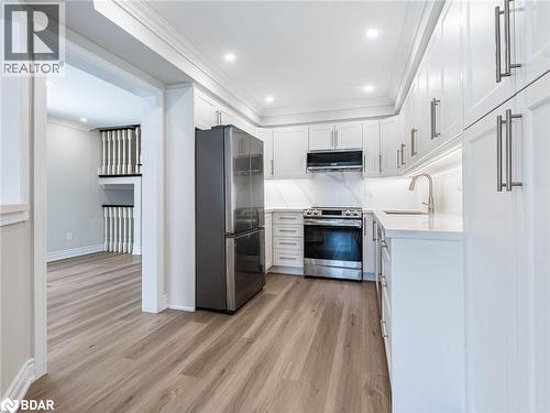 455 Apache Court Unit# 62, Mississauga, ON - Indoor Photo Showing Kitchen With Stainless Steel Kitchen