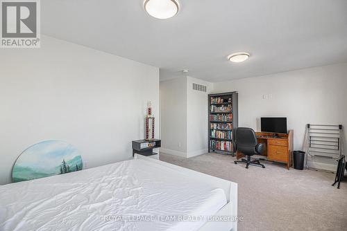 1400 Mayview Avenue, Ottawa, ON - Indoor Photo Showing Bedroom