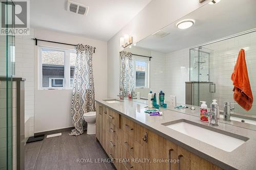 1400 Mayview Avenue, Ottawa, ON - Indoor Photo Showing Bathroom