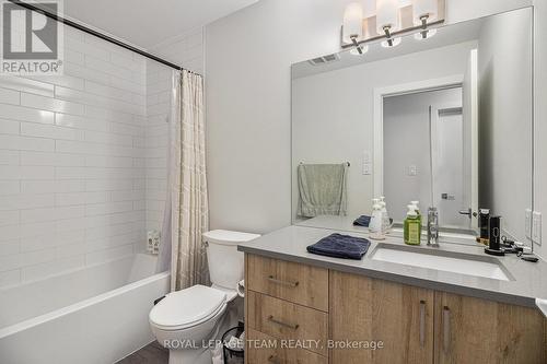 1400 Mayview Avenue, Ottawa, ON - Indoor Photo Showing Bathroom