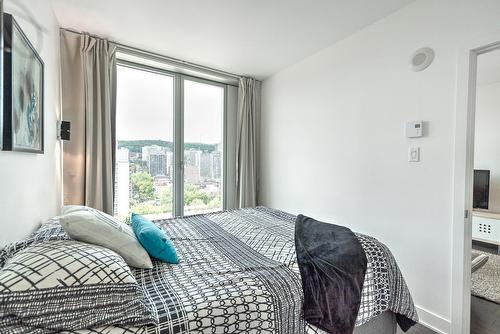Bedroom - 1605-1800 Boul. René-Lévesque O., Montréal (Ville-Marie), QC - Indoor Photo Showing Bedroom