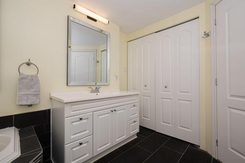 Salle de bains - 602-480 Boul. Galland, Dorval, QC - Indoor Photo Showing Bathroom