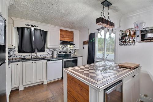 Cuisine - 1575 Route De St-Philippe, Val-D'Or, QC - Indoor Photo Showing Kitchen