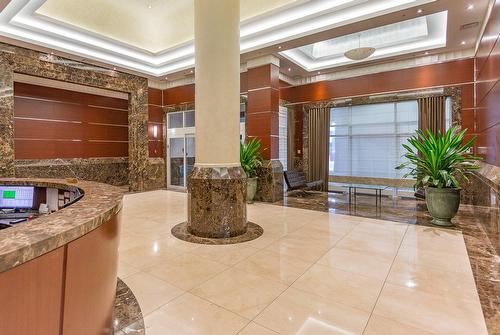 Exterior entrance - 7N-1650 Rue Sherbrooke O., Montréal (Ville-Marie), QC - Indoor Photo Showing Other Room