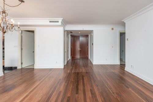 Hall - 7N-1650 Rue Sherbrooke O., Montréal (Ville-Marie), QC - Indoor Photo Showing Other Room