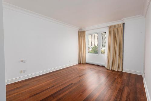 Primary bedroom - 7N-1650 Rue Sherbrooke O., Montréal (Ville-Marie), QC - Indoor Photo Showing Other Room