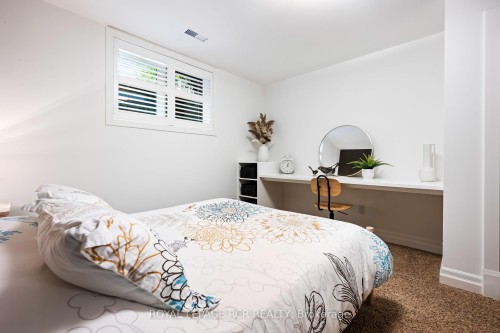 193398 Amaranth East Luther Townline, East Luther Grand Valley, ON - Indoor Photo Showing Bedroom