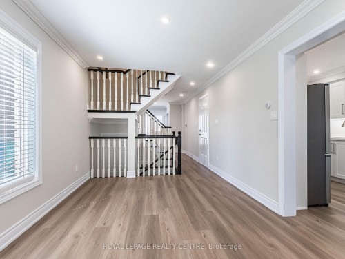 62-455 Apache Court, Mississauga, ON - Indoor Photo Showing Other Room