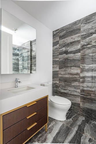 Salle de bains - 2202-2060 Rue Peel, Montréal (Ville-Marie), QC - Indoor Photo Showing Bathroom