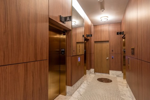 Ascenseur - 2202-2060 Rue Peel, Montréal (Ville-Marie), QC - Indoor Photo Showing Other Room