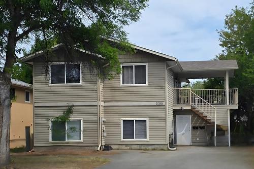 1086 Raymer Avenue, Kelowna, BC - Outdoor