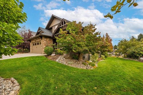 2551 Paramount Drive, West Kelowna, BC - Outdoor