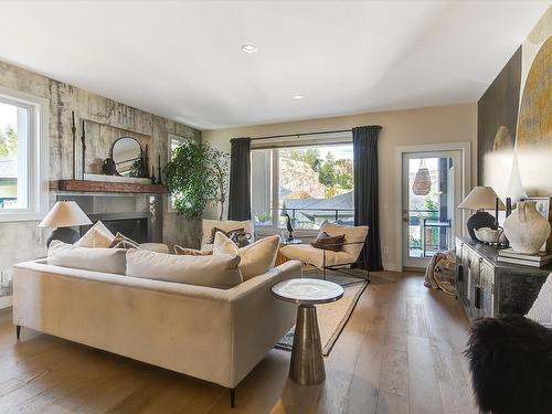 5-1349 Rocky Point Drive, Kelowna, BC - Indoor Photo Showing Living Room With Fireplace