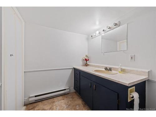 53 Upton, Moncton, NB 