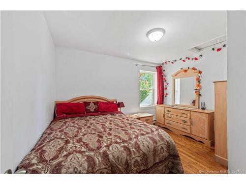 53 Upton, Moncton, NB 