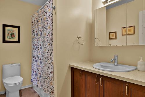 Salle de bains - 1536 Rue Julien, Prévost, QC - Indoor Photo Showing Bathroom