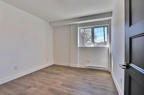 Bedroom - 201-3900 Boul. Henri-Bourassa E., Montréal (Montréal-Nord), QC - Indoor Photo Showing Other Room