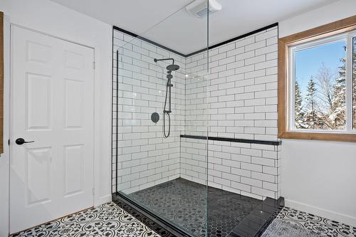 Salle de bains attenante à la CCP - 22 Rue Des Ardoises, Sainte-Agathe-Des-Monts, QC - Indoor